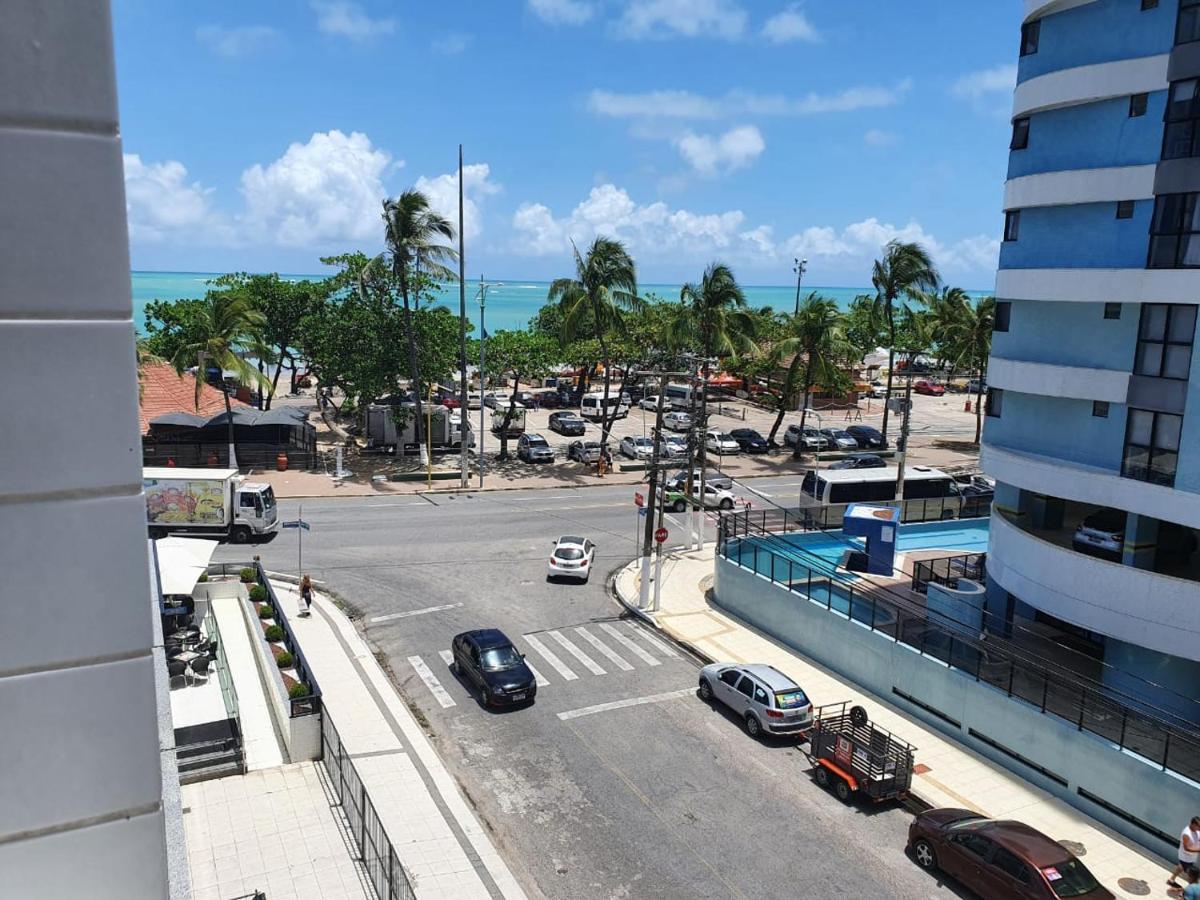 Na Beira Mar De Pajucara- Edif Neo- Apartamento Quarto E Sala- Tem Varanda - Vista Lateral Do Mar- Rua Julio Plech Filho 60 Esquina Com Avenida Doutor Antonio Gouveia - Consumo Eletrico E Pago No Ckeck-Out 1Kwh E 1,35 Reias Maceió Exterior foto