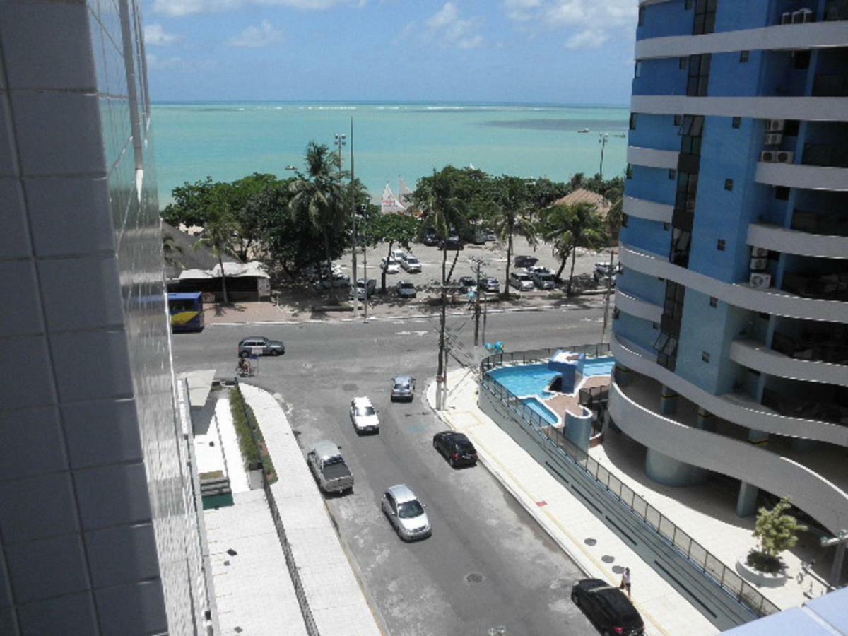 Na Beira Mar De Pajucara- Edif Neo- Apartamento Quarto E Sala- Tem Varanda - Vista Lateral Do Mar- Rua Julio Plech Filho 60 Esquina Com Avenida Doutor Antonio Gouveia - Consumo Eletrico E Pago No Ckeck-Out 1Kwh E 1,35 Reias Maceió Exterior foto