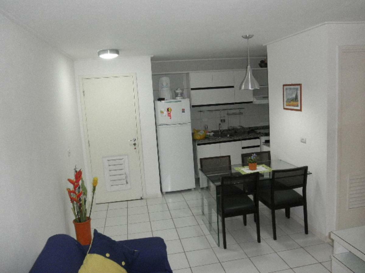 Na Beira Mar De Pajucara- Edif Neo- Apartamento Quarto E Sala- Tem Varanda - Vista Lateral Do Mar- Rua Julio Plech Filho 60 Esquina Com Avenida Doutor Antonio Gouveia - Consumo Eletrico E Pago No Ckeck-Out 1Kwh E 1,35 Reias Maceió Exterior foto